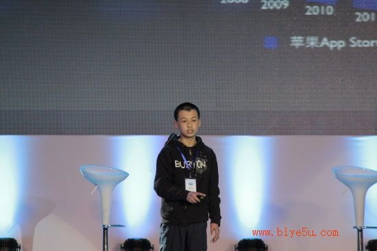 13岁开发者郑博闻